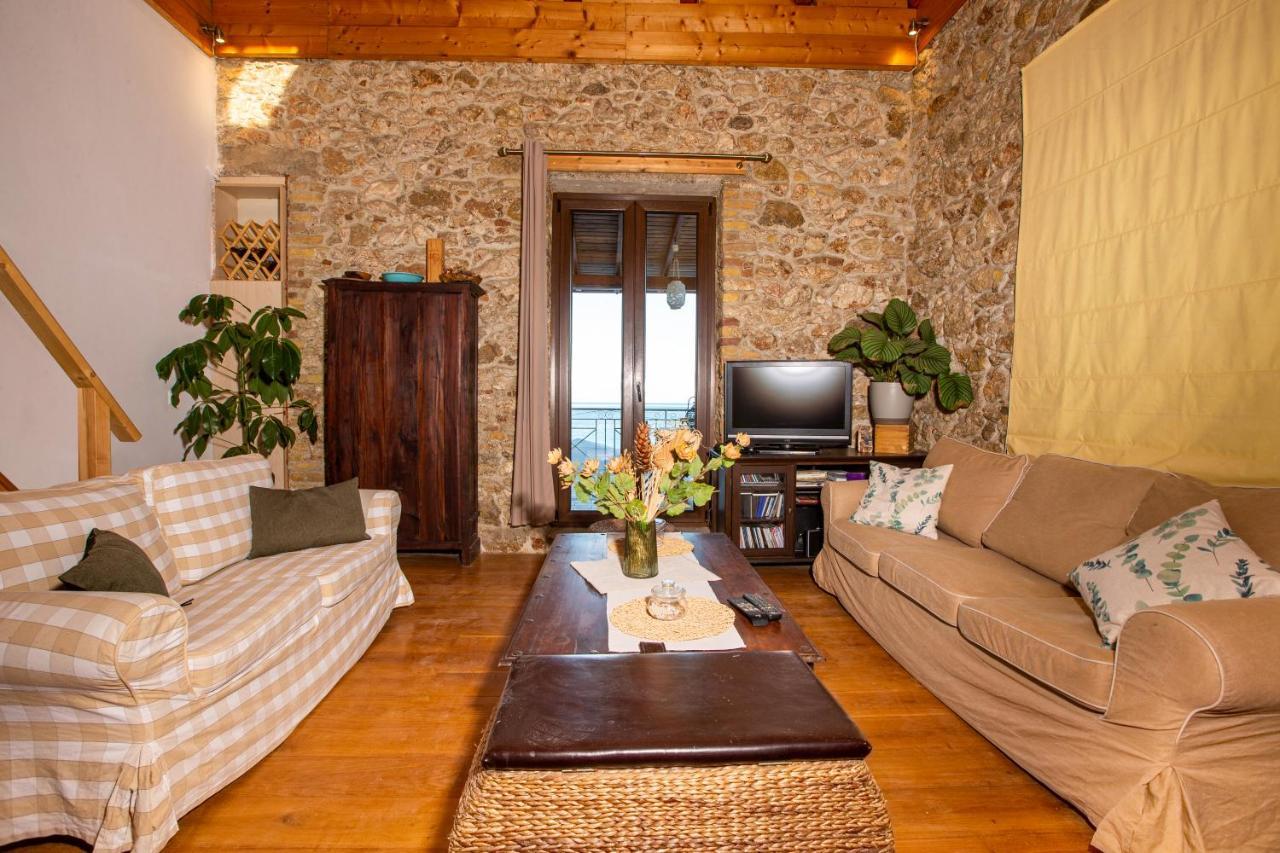 Seaview Stone Apartment In Ipsos Beach Buitenkant foto